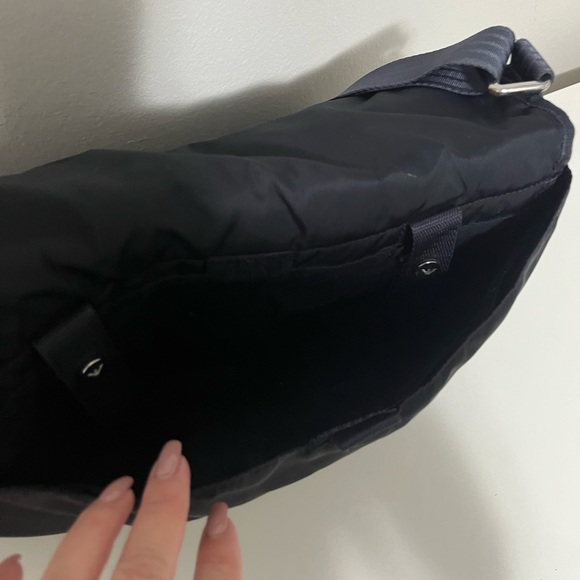 SOLD - Giorgio Armani Diaper Bag - Picture 8 of 10